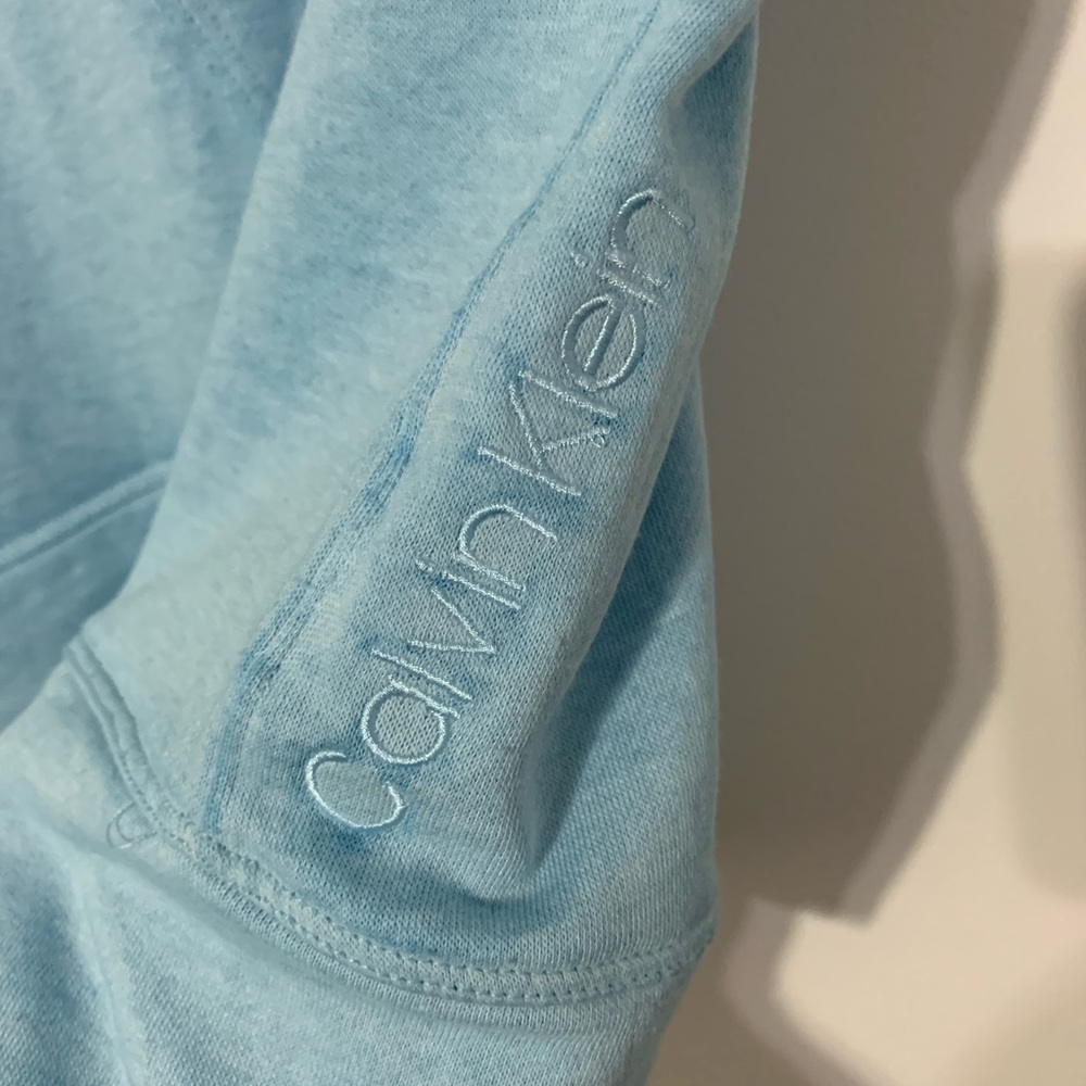 Calvin Klein performance top - Picture 3 of 6
